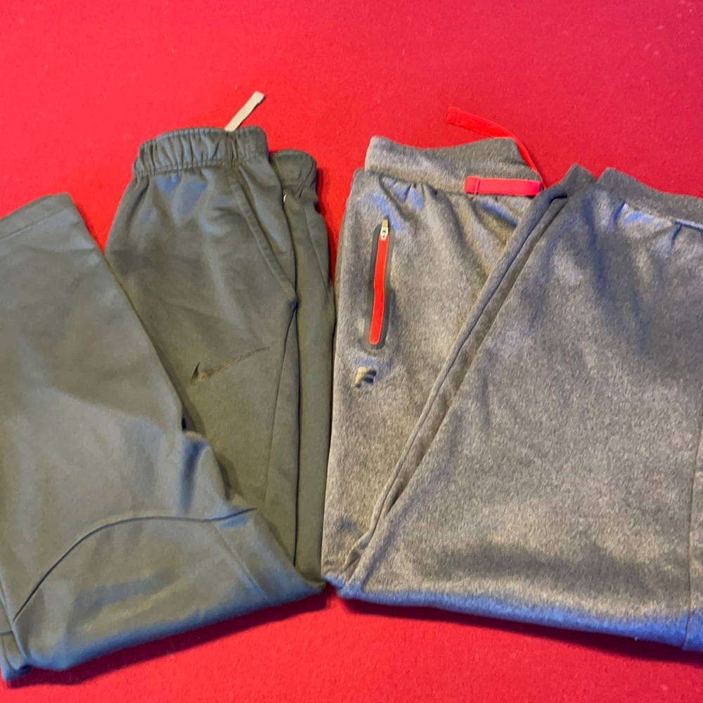 Nike/ Fila boys sweatpants XL 2pc